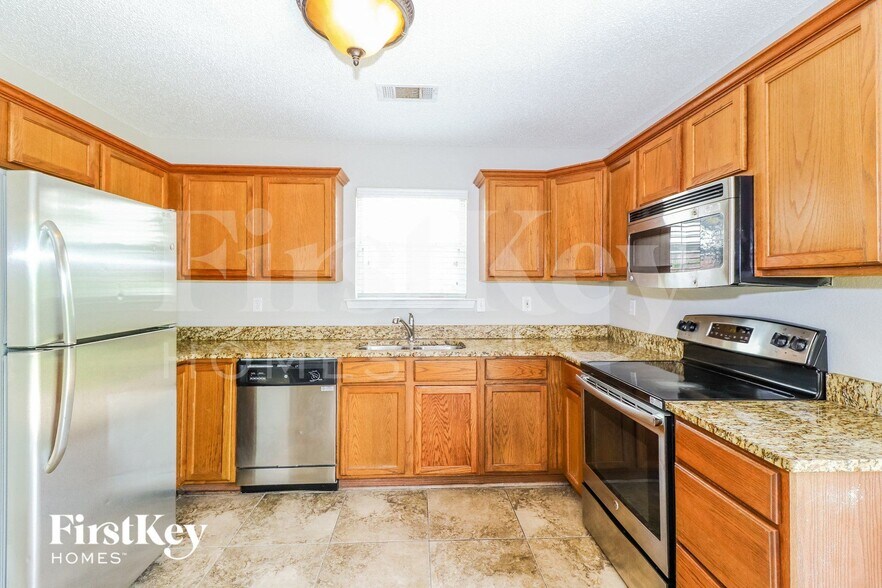 Building Photo - 1342 Chatman Cove