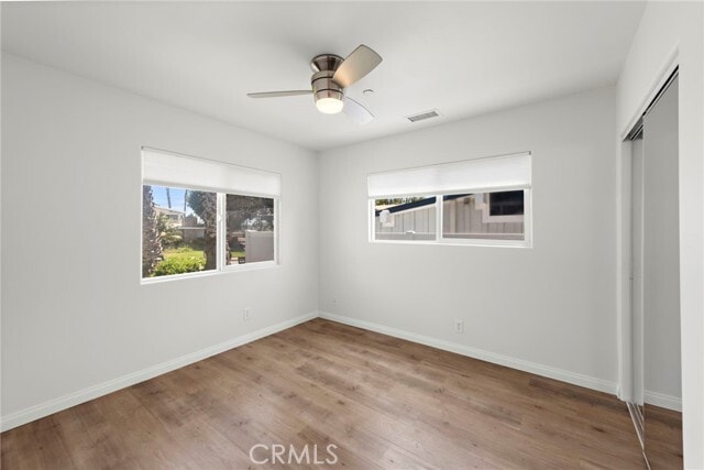 Building Photo - 118 W Avenida Santiago