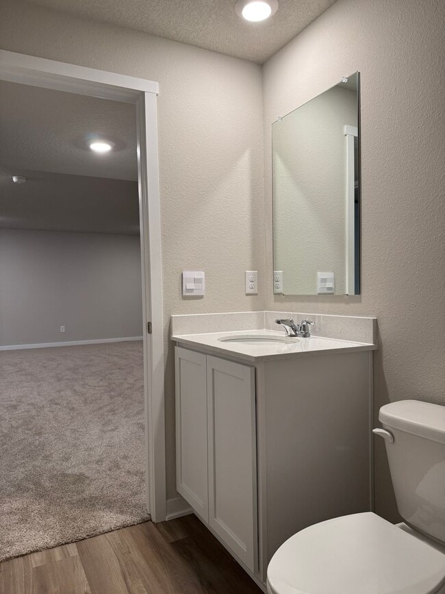 Building Photo - Never-Lived-In 4-Bedroom Ranch with Finished Basement Near Offutt AFB