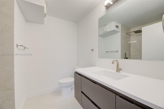 Building Photo - 2143 Hacienda Terrace