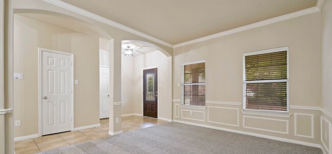 Building Photo - 509 Chapel Bend