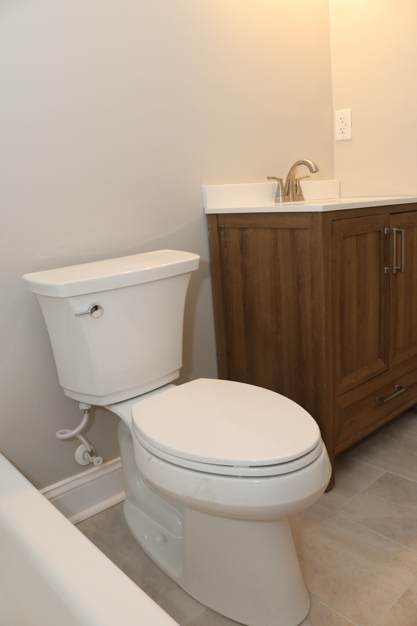 Vanity - Guest Bathroom - 109 Wright Ter