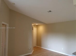 Building Photo - 7511 Seurat St