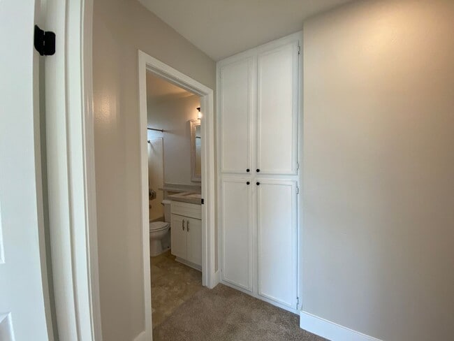 Building Photo - Bright & Upgraded 4BD/3BA Rental in San Ma...