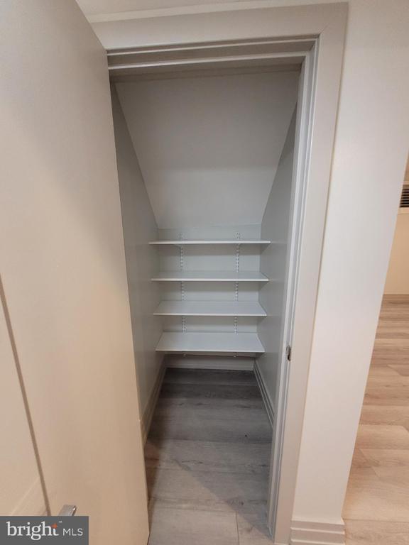 Building Photo - 2710 Rose Valley Dr