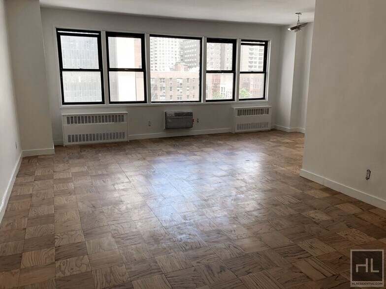 Primary Photo - EAST 36 STREET