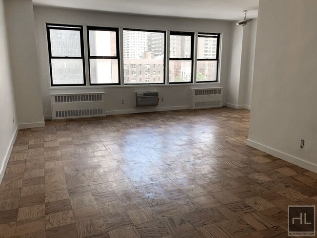 Building Photo - 236 E 36th St