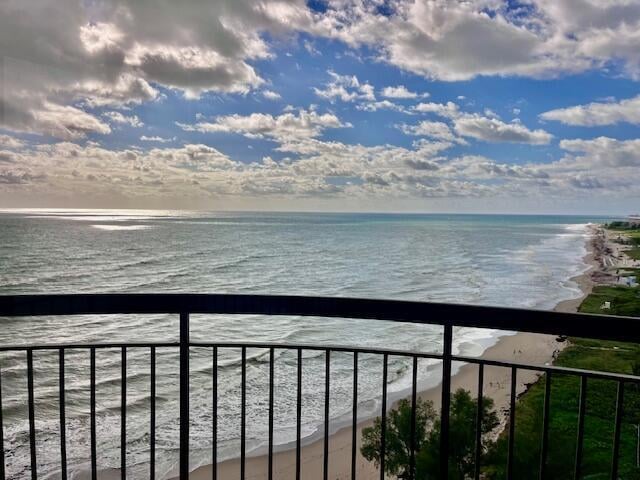 Building Photo - 4000 N Ocean Dr