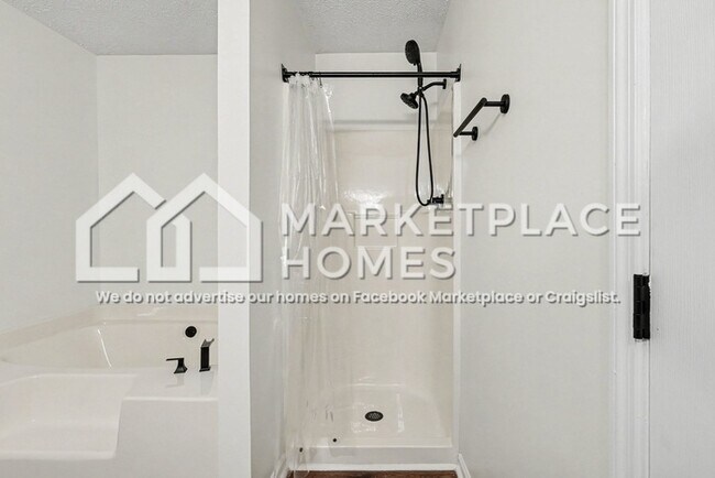 Building Photo - 2650 Cloud Ln