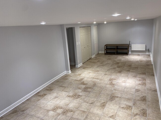 Building Photo - 1530 2nd St SW