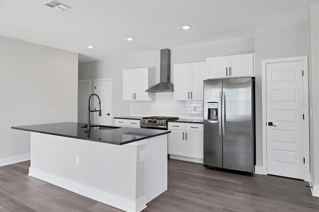 Building Photo - 11345 Whistler Trl