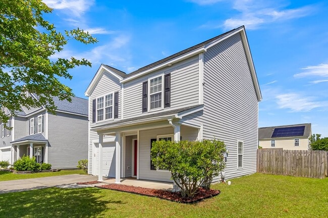 Building Photo - Charming 3BR Home with Private Fenced Backyard in Hunter’s Bend – Move-In Ready!