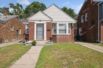 Building Photo - Charming 3-Bedroom Brick Ranch in highly d...