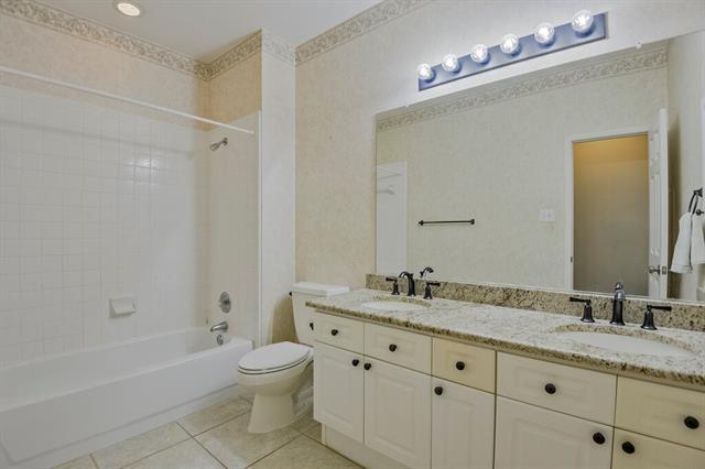 Building Photo - 1208 Crepe Myrtle Dr