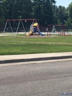 Building Photo - 2076 Forest Cir