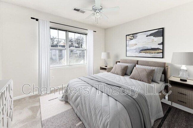 Building Photo - 12104 Garden Grove Cir