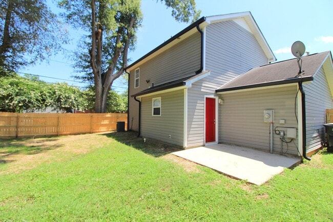 Building Photo - Two-Story Home on a Corner Lot with a Huge...