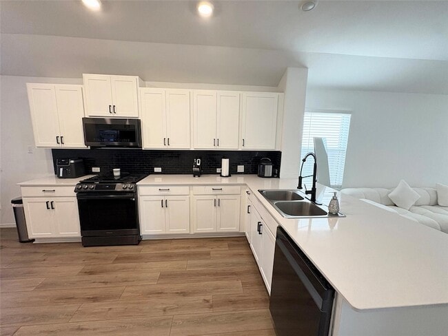 Building Photo - 322 Canley Lp