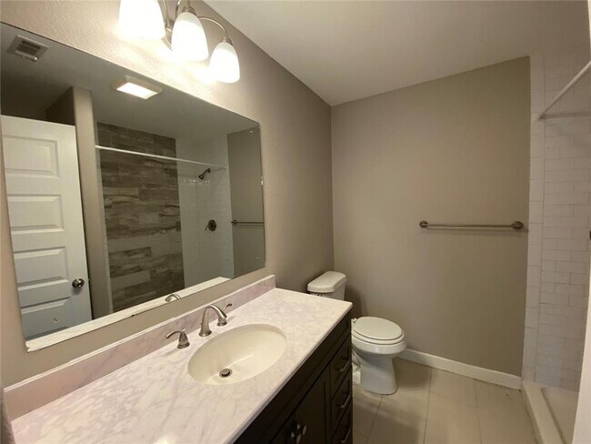 Building Photo - 6402 Auburn Dr