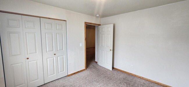 Building Photo - 81 10th St