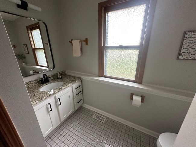 Building Photo - 131 Newberry Ave