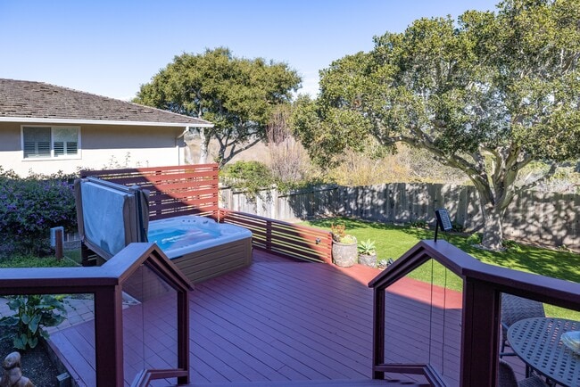 Building Photo - 3035 Ribera Rd