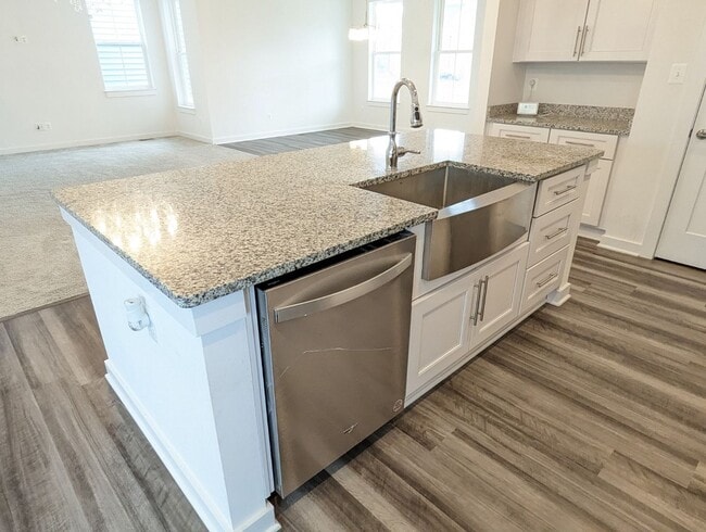 Building Photo - 1207 Marsalis Pl