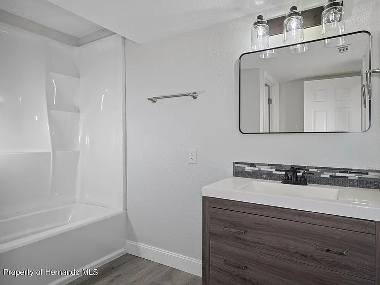 Building Photo - 5374 Baffin Cir