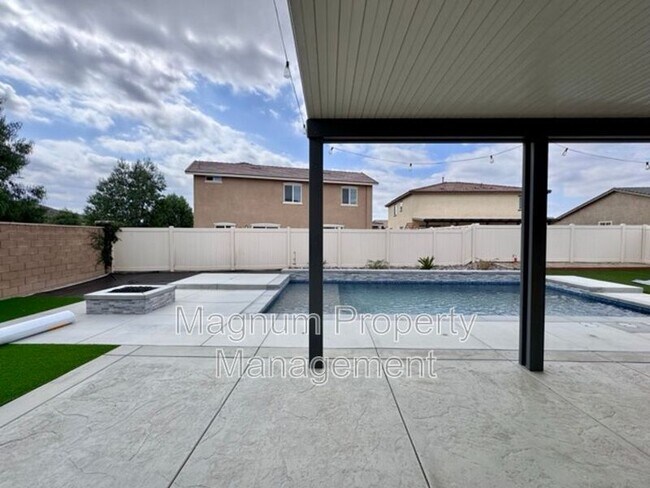 Building Photo - 29357 Cavalry Cir