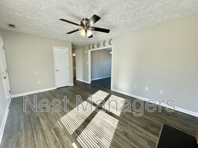 Building Photo - 184 Brandywood Ct