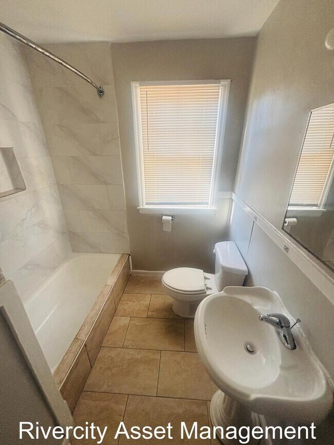 Building Photo - Spacious and Beautiful Renovated Home In Nutbush Area!!