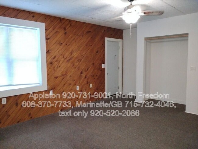 Building Photo - S7559 US-12