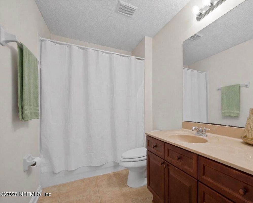 Building Photo - 4182 Victoria Lakes Dr W