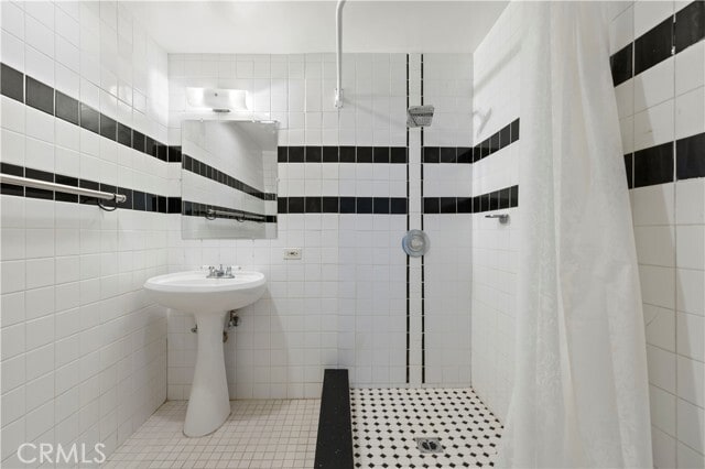 Building Photo - 65 Grace Terrace