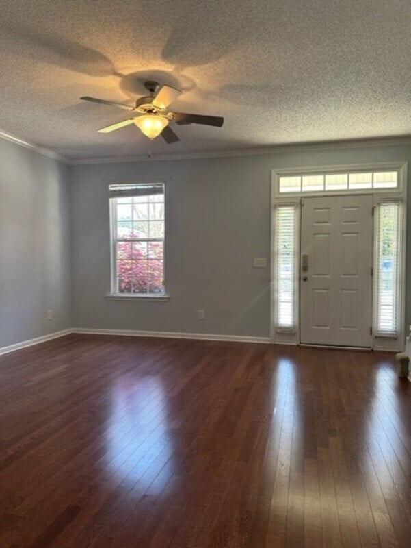 Building Photo - 310 Irvine Ct