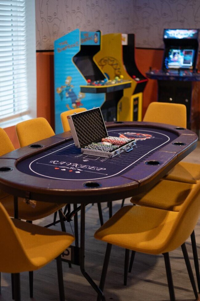 Building Photo - 1775 Harbor Rd