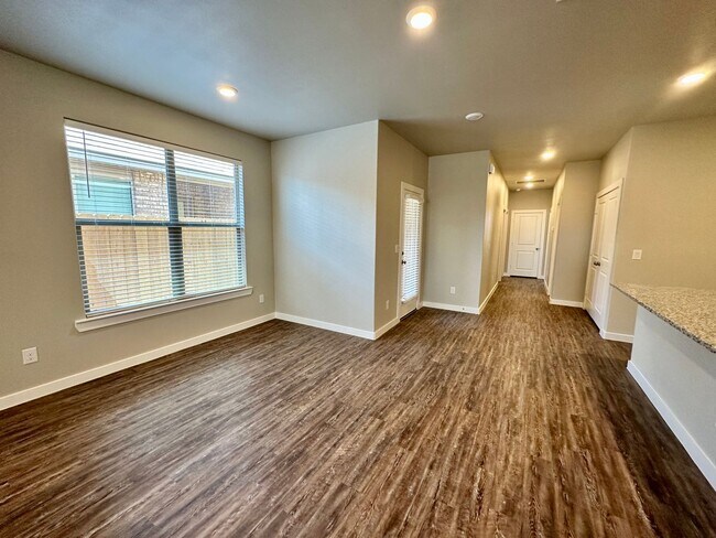 Building Photo - Available July 9th in Highly Desired Harve...