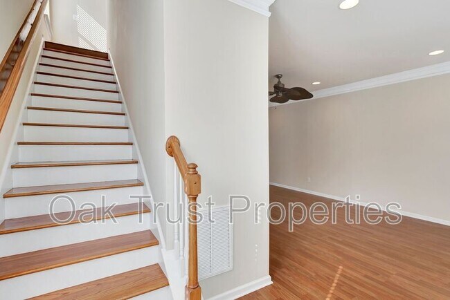 Building Photo - 1479 Roustabout Way