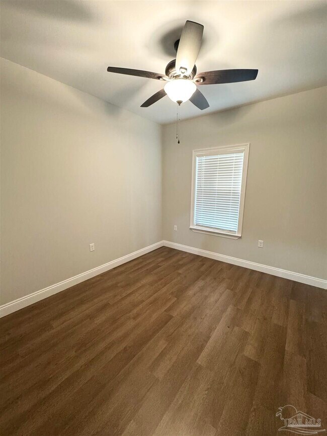 Building Photo - 3294 Damon Dr