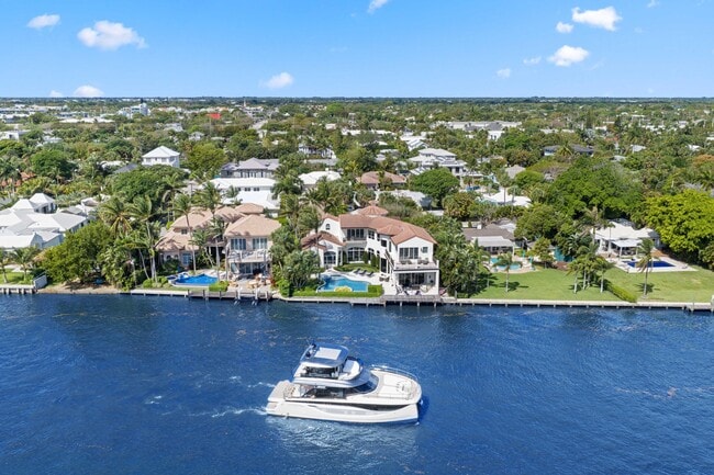 Building Photo - 408 Fisher Ln