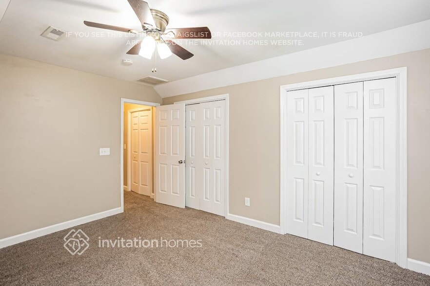 Building Photo - 16100 Epiphany Ct