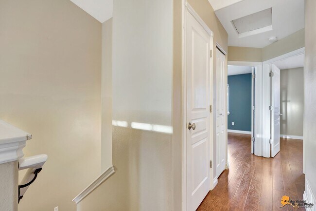 Building Photo - Campbell Four Bedroom Home with Garage