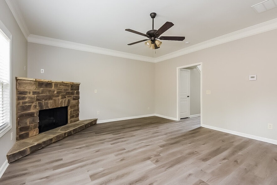 Building Photo - 159 Bethany Manor Dr