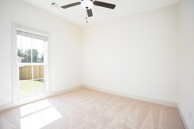 Building Photo - 7355 U.S. Hwy 280 W