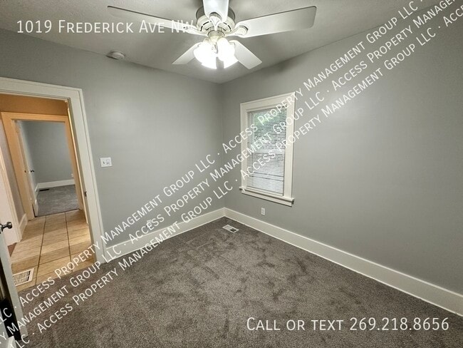 Building Photo - 1019 Frederick Ave NW