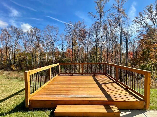 Building Photo - Stunning 4 Bedroom 2.5 Bathroom 2-story Home in NE Greensboro with 2 car garages