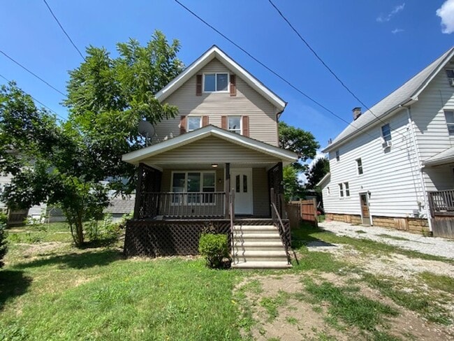 Primary Photo - 1410 Bellows St