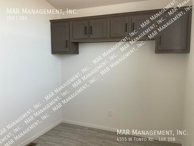Building Photo - 4555 W Tonto Rd