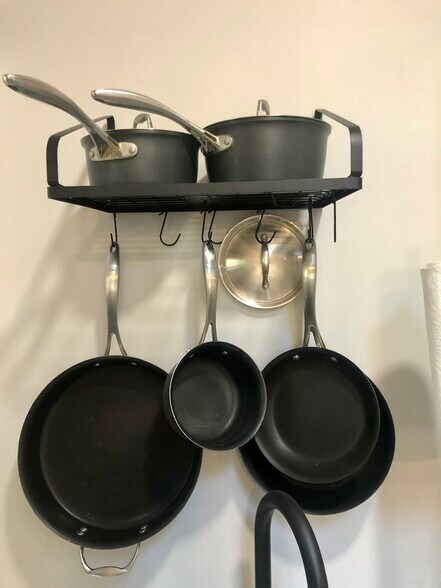 Building Photo - 1635 W University Heights Dr N