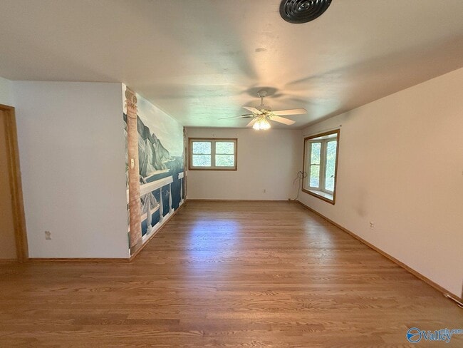 Building Photo - 1012 Strong St